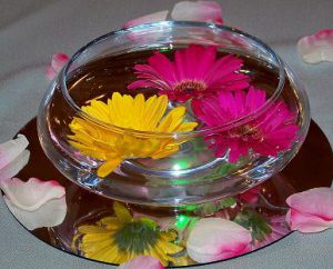 Bowl with yellow flower